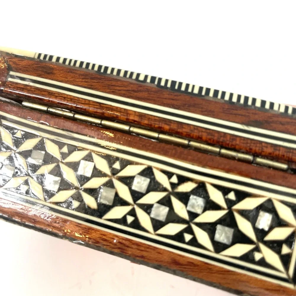 N/A handcrafted wooden